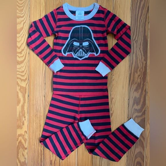 🎈Host Pick 🎈Hanna Andersson Darth Vader Pajamas - Picture 1 of 5